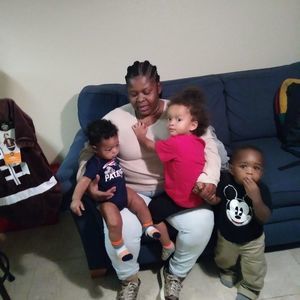 Meet your Posher, Angela